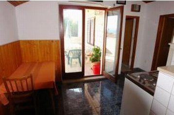 Kroatien Privát Sumartin, Exterieur